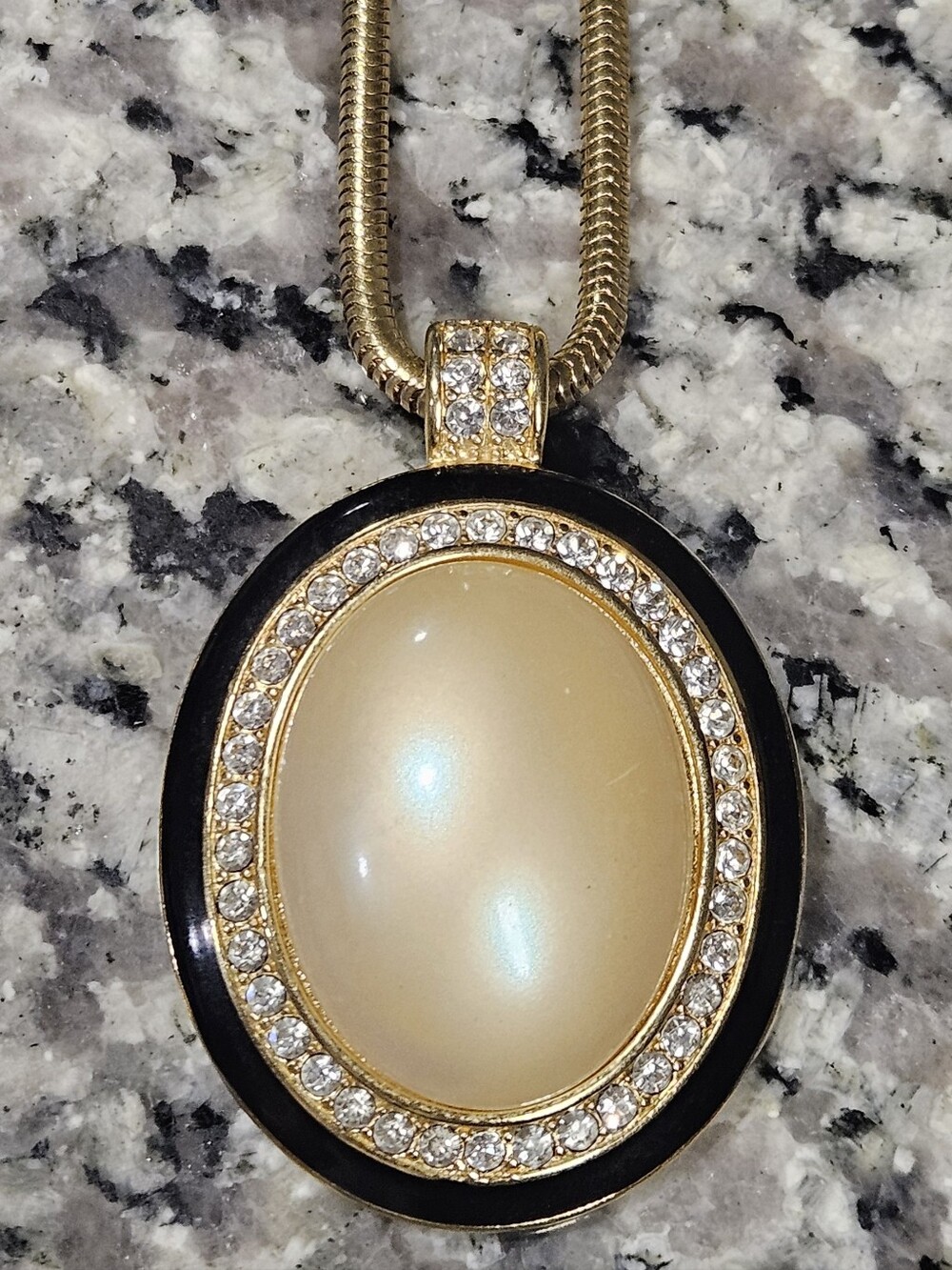 VTG Monet Gold Tone Herringbone Necklace with Faux Teardrop Pearl Rhinestones